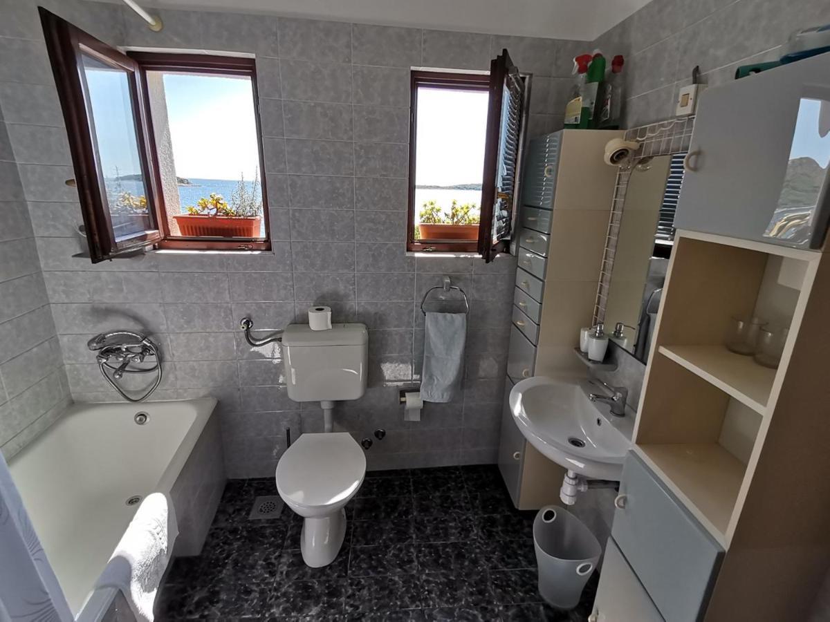 Apartment Zdravka Primošten Esterno foto